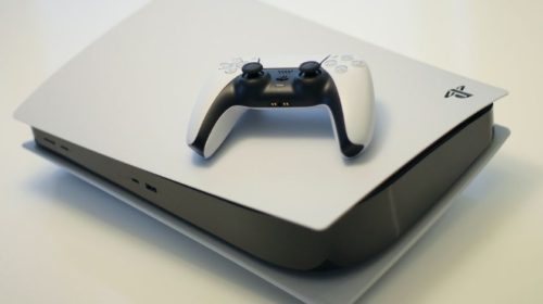 Na trh dorazila nová verze PS5 ovladače