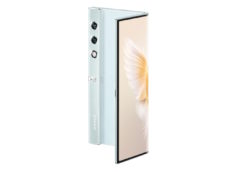 Nejtenčí skládací telefon na světě