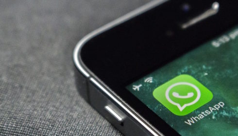 Apple odstranil ze svého čínského obchodu aplikace WhatsApp a Threads