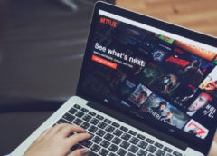 Počet nových předplatitelů Netflixu znovu překonal odhady