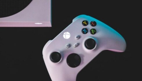 Xbox se snaží uklidnit fanoušky: Hry z letní prezentace jsou v bezpečí, tvrdí zpráva