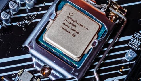 Vláda USA získá 10% podíl v Intelu za 8,9 miliardy dolarů